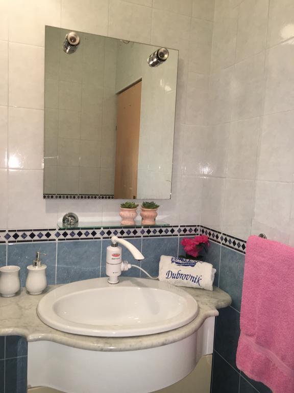 Alliya Apartment
